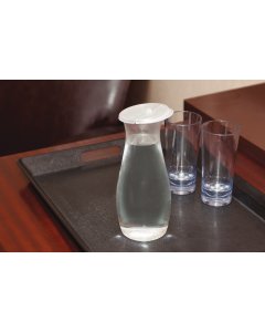 Carlisle 7090007 Carafe w/ 1/4 liter Capacity - Drip Free Pour, Polycarbonate, Clear 